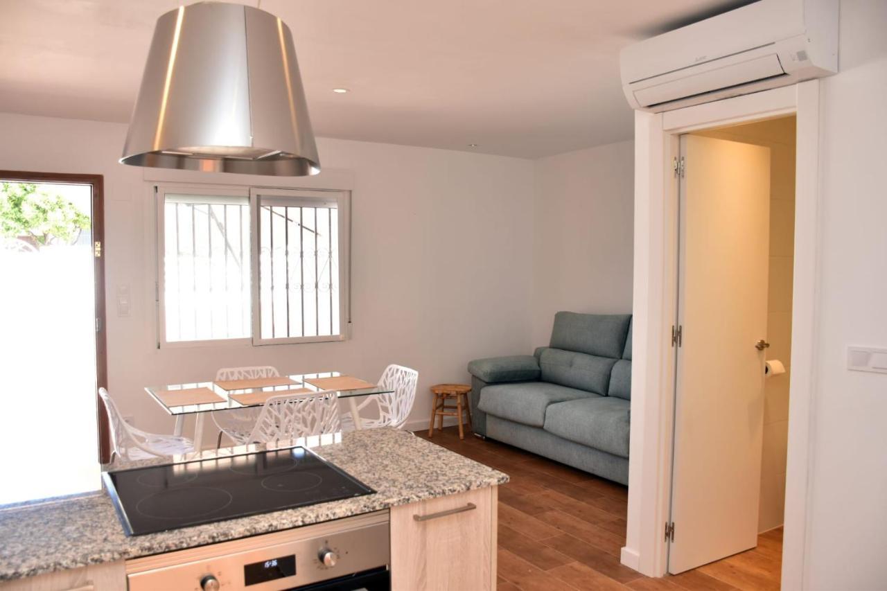 Casa Alex Torrevieja- Holiday House - Con Piscina Comunitaria Екстер'єр фото